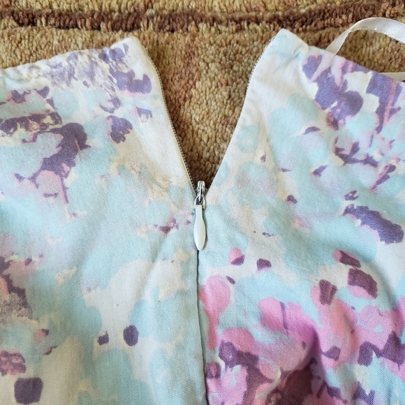 Super Cute strapless Kimchi Blue Sundress - Picture 6 of 7